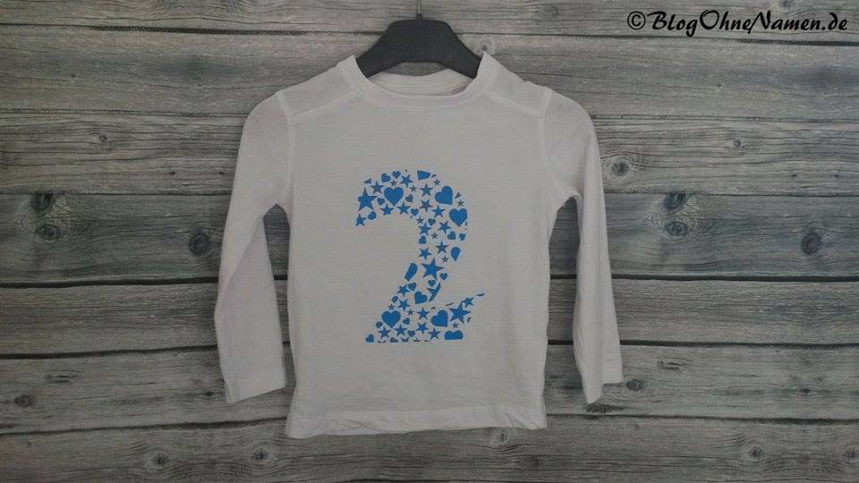 Interlace, verschachteln, Mosaik Bügelbild erstellen, Wortmosaik erstellen, Plotterbild erstellen, Geburtstagsshirt erstellen, Form mit Wörtern, Geburtstagsidee, Geschenkidee, Plotten zum Geburtstag,Ideen für Kinder, Kindergeburtstag, Anleitung,Plotter,Silhouette Studio Software, Anfänger