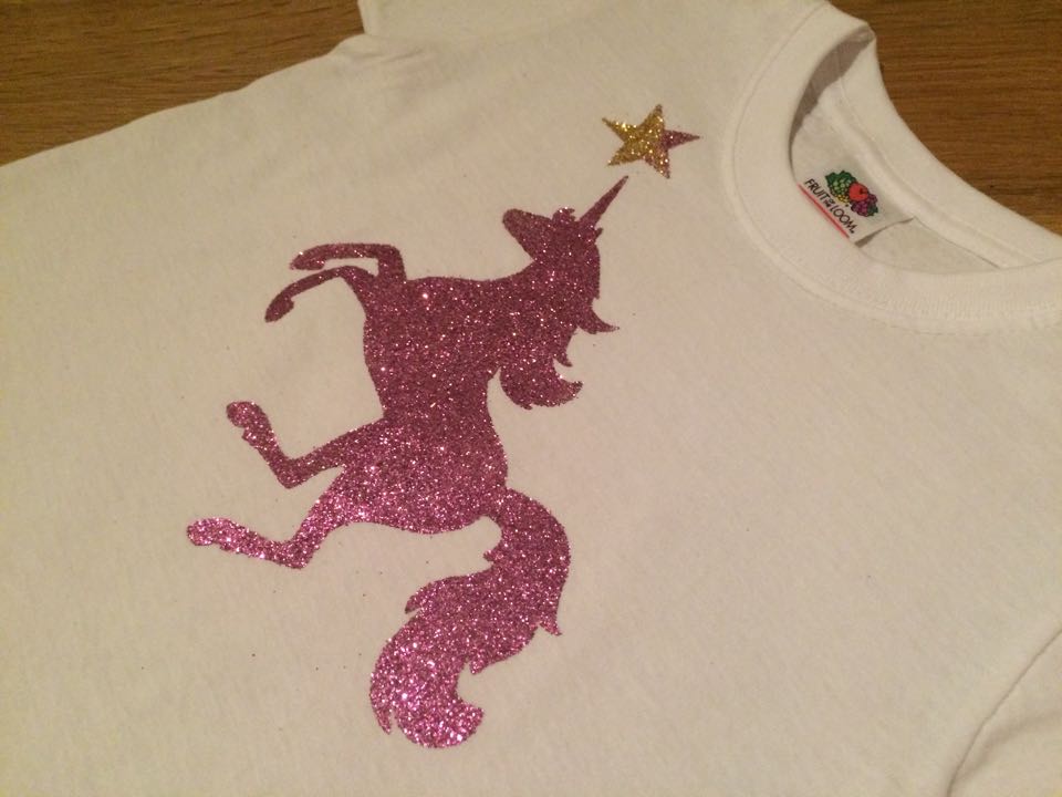 Glitzerbügelbilder selber machen, Klebeflexfolie, Glitzer, Mädchenkram, DIY