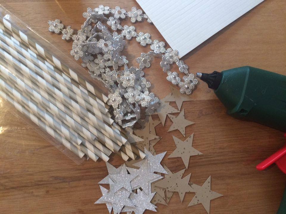 Dekoration, Plotter, Strohhalme, Paper Straws, Sylvester, Weihnachten,einfach,schnell, Silber,Gold,Sterne