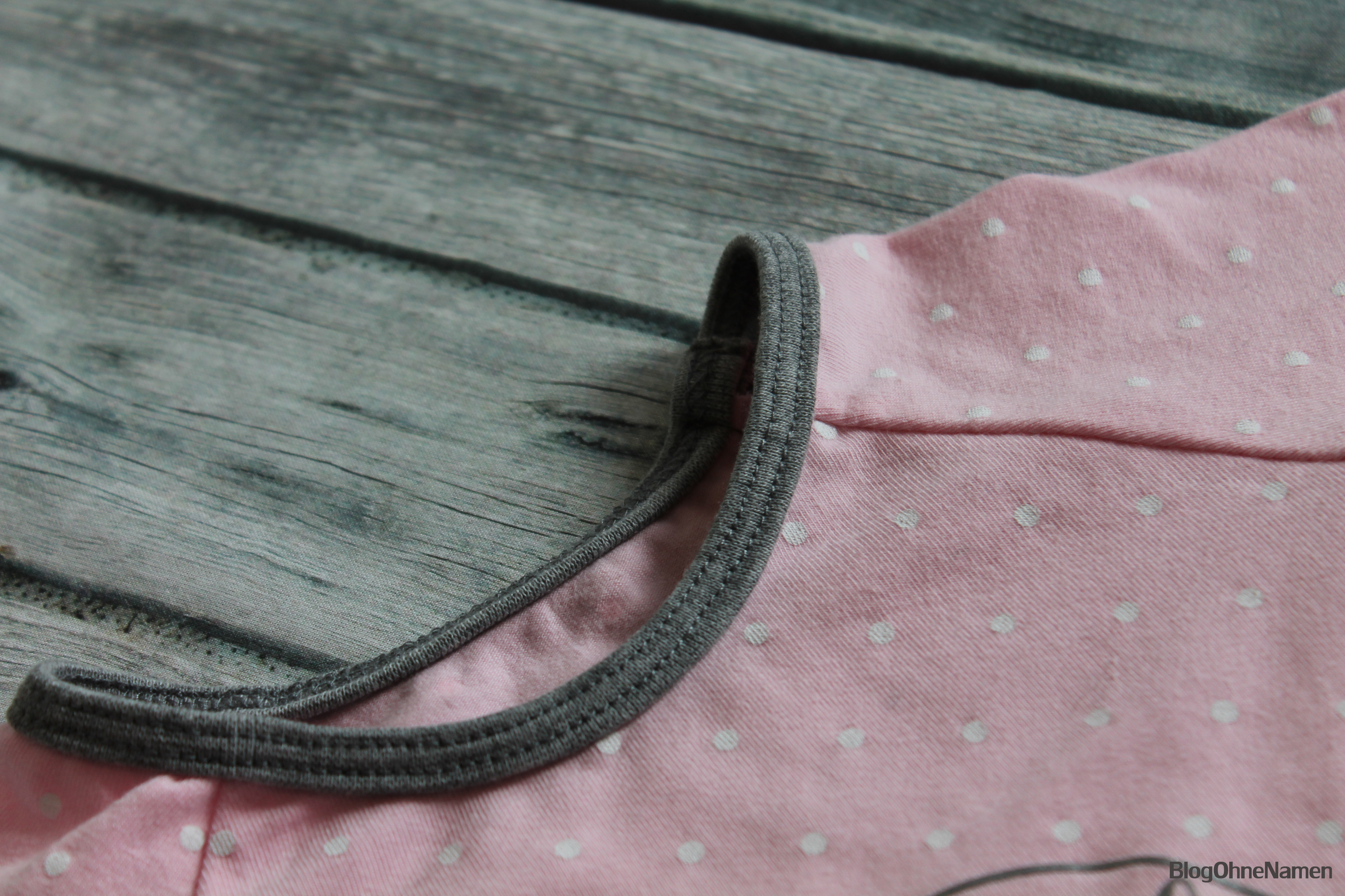 Baby Body für ein Mädchen nähen, Bandeinfasser, Bügelbild Neugeborenes