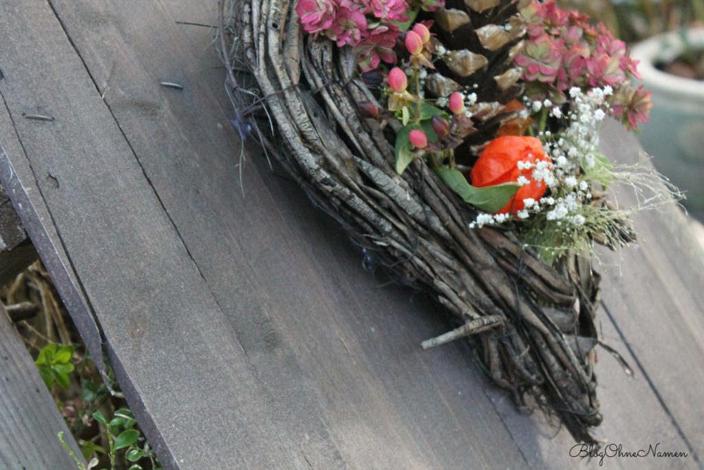 hello-fall-holz-beplotten-3a