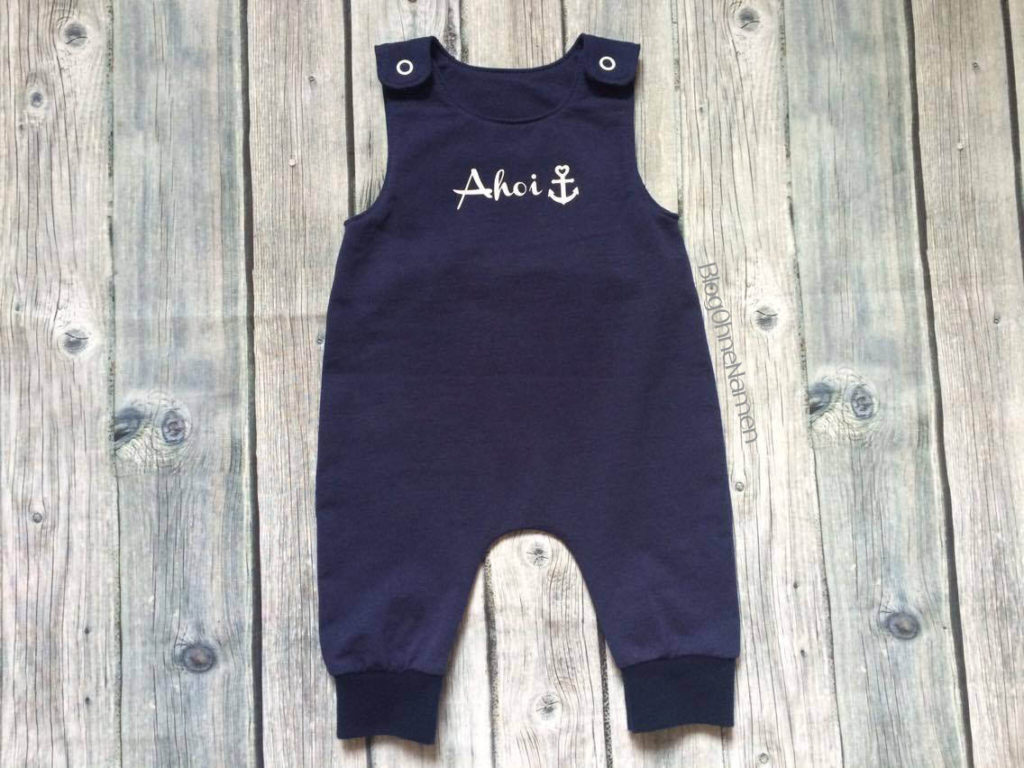 Maritimes Set aus Strampler und Raglan Shirt (3)