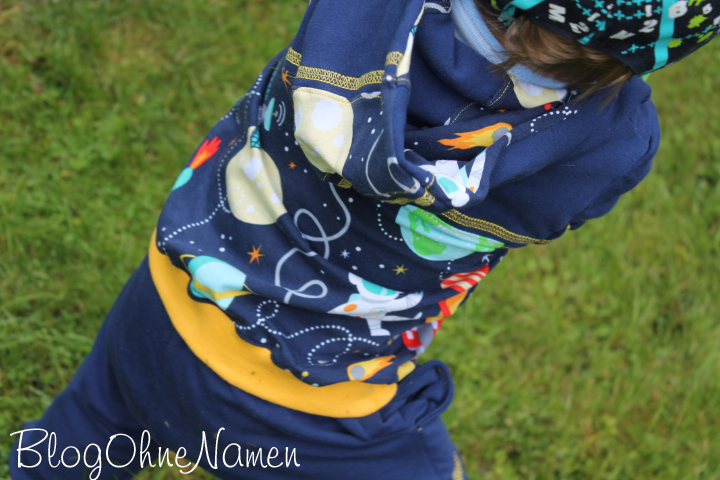 Nähen,Kinder,Sewing,Nähen macht Spaß, Ottobre,Relaxed Fit, Ziernähte, Fake Coverstich, Bee Kiddi Style, Spaceboys,Eigenproduktion, Stoffwelten